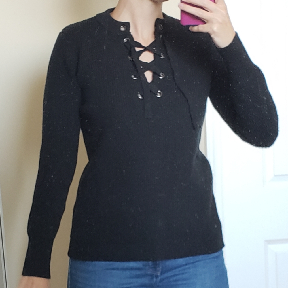Love Token Black Chunky 90s Lace-Up Pullover Sweater Sz S